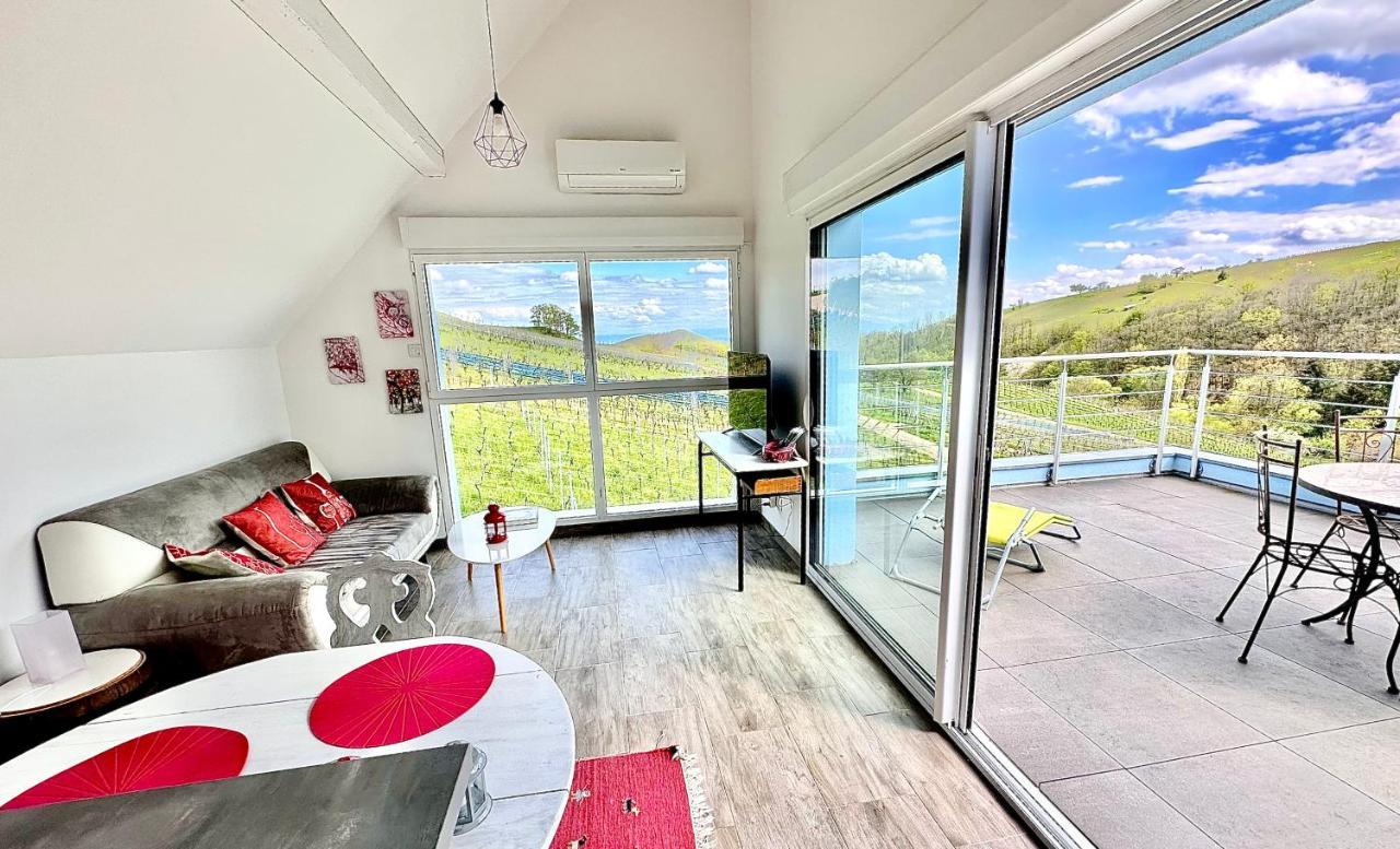 Janea Deep Red House Villa Reichsfeld Екстериор снимка