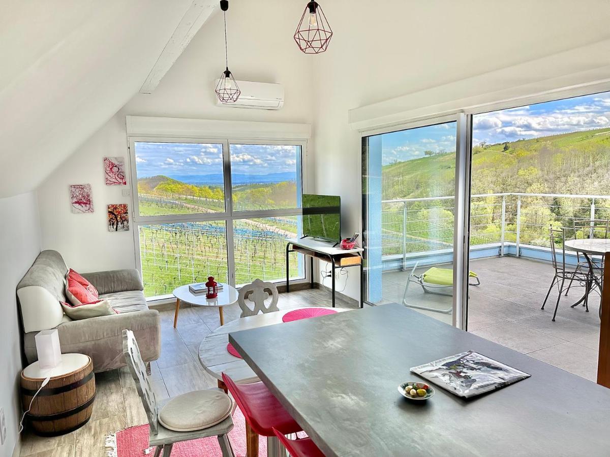 Janea Deep Red House Villa Reichsfeld Екстериор снимка