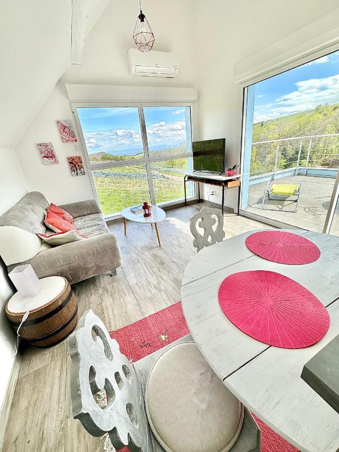 Janea Deep Red House Villa Reichsfeld Екстериор снимка